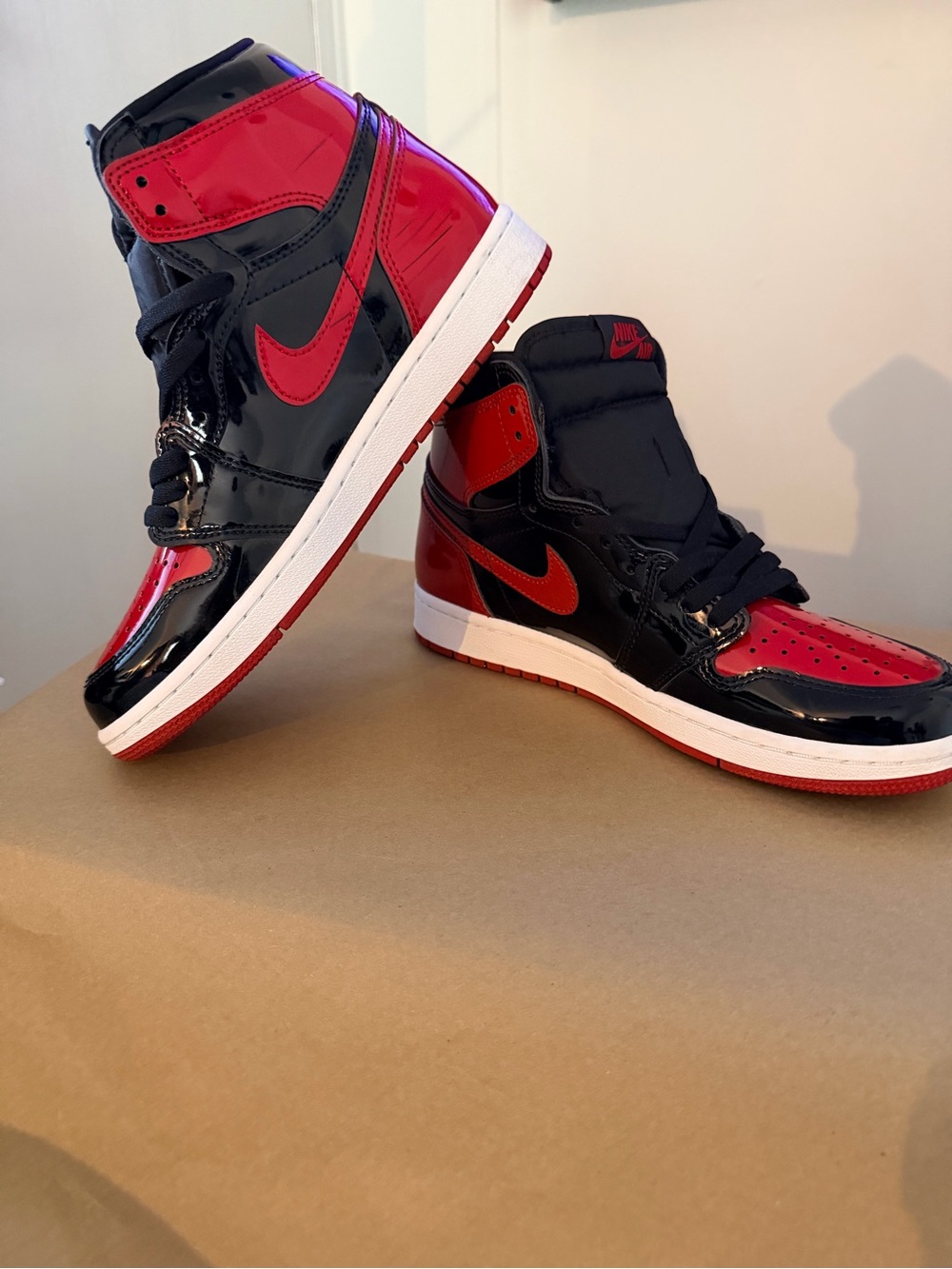 Nike Air Jordan 1 High Patent Leather - Black & Red - Picture 4 of 7